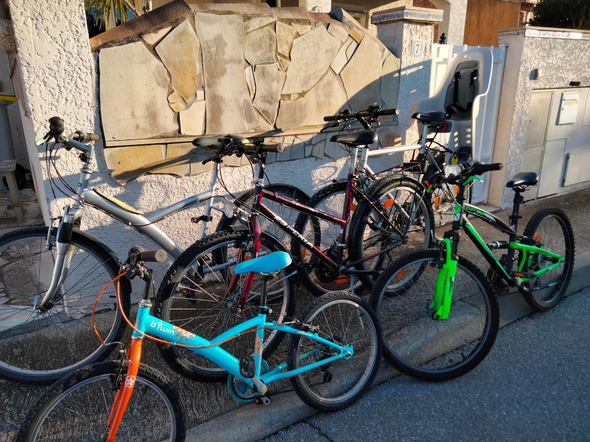 Maison 4 A 6 Pers Quartier Calme Tout Confort Aigues-Mortes Buitenkant foto